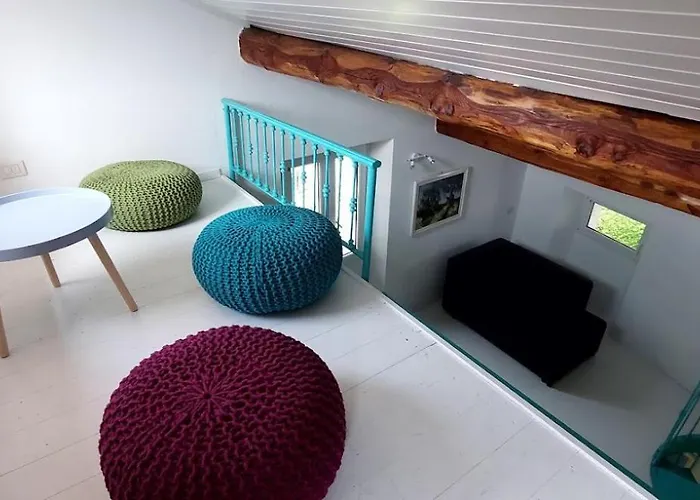 Casa Colore Intera Casa Nel Borgo Antico בית נופש